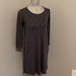 Dark grey t-shirt dress with pockets